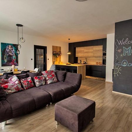 Modern Oasis Apartment Split Private Parking エクステリア 写真