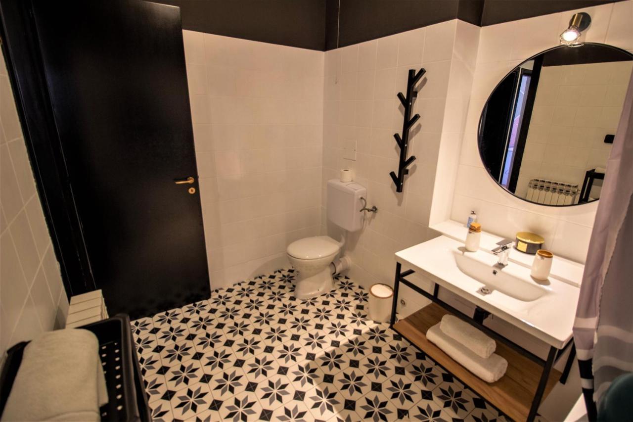 Modern Oasis Apartment Split Private Parking エクステリア 写真